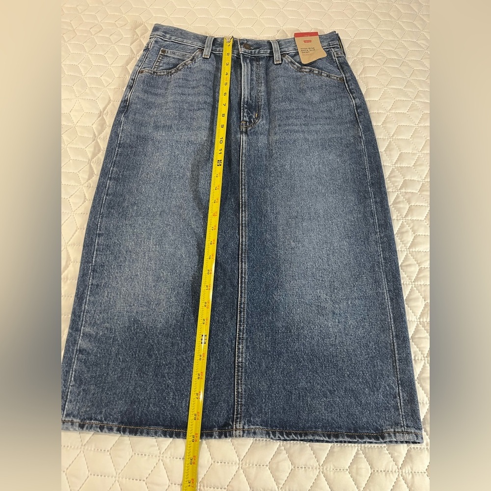 Levi's High Rise Back Slit Denim Skirt Size 29 NWT - Picture 9 of 9